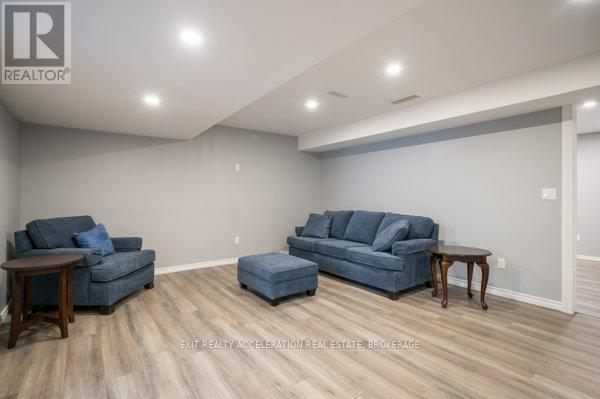 Photo 26 of 10 Briarwood Crescent, Greater Napanee ON
