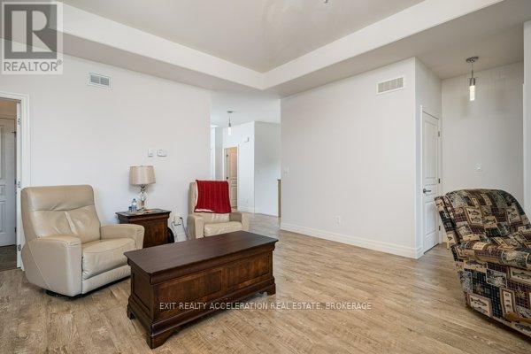 Photo 19 of 10 Briarwood Crescent, Greater Napanee ON