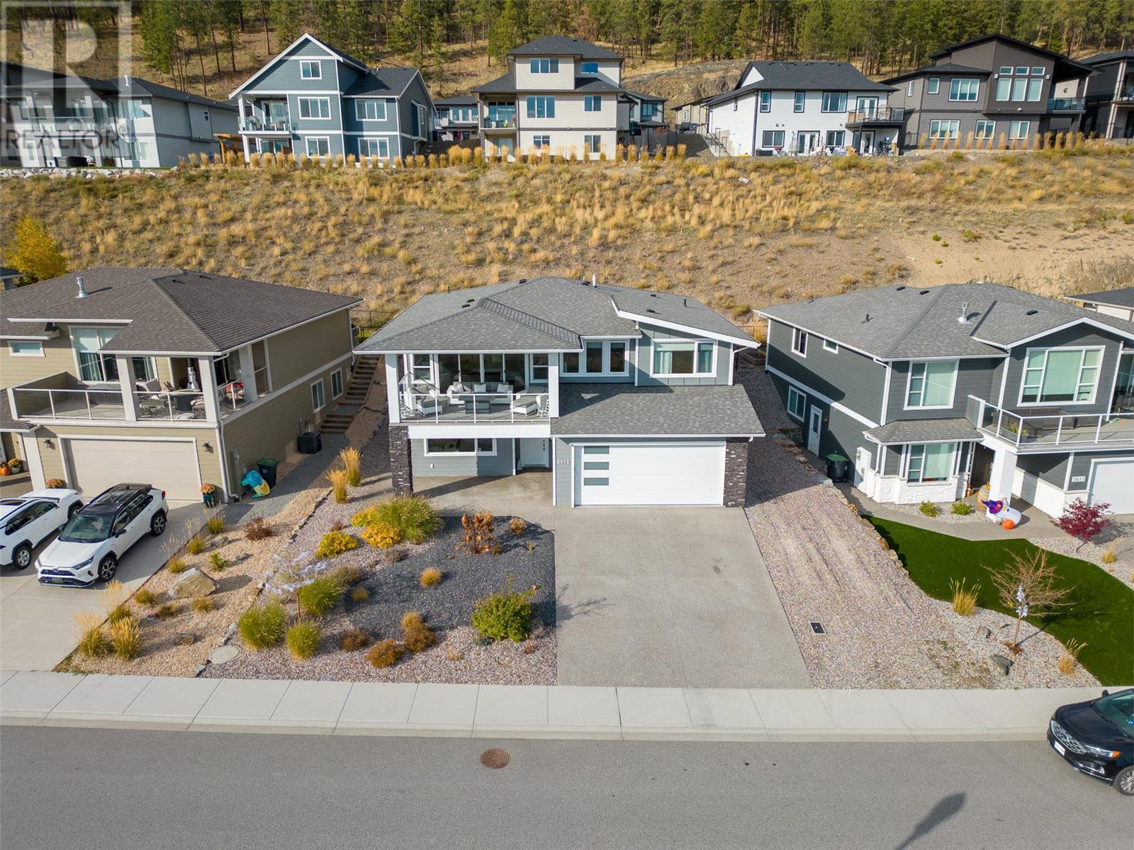  2612 Paramount Drive, West Kelowna