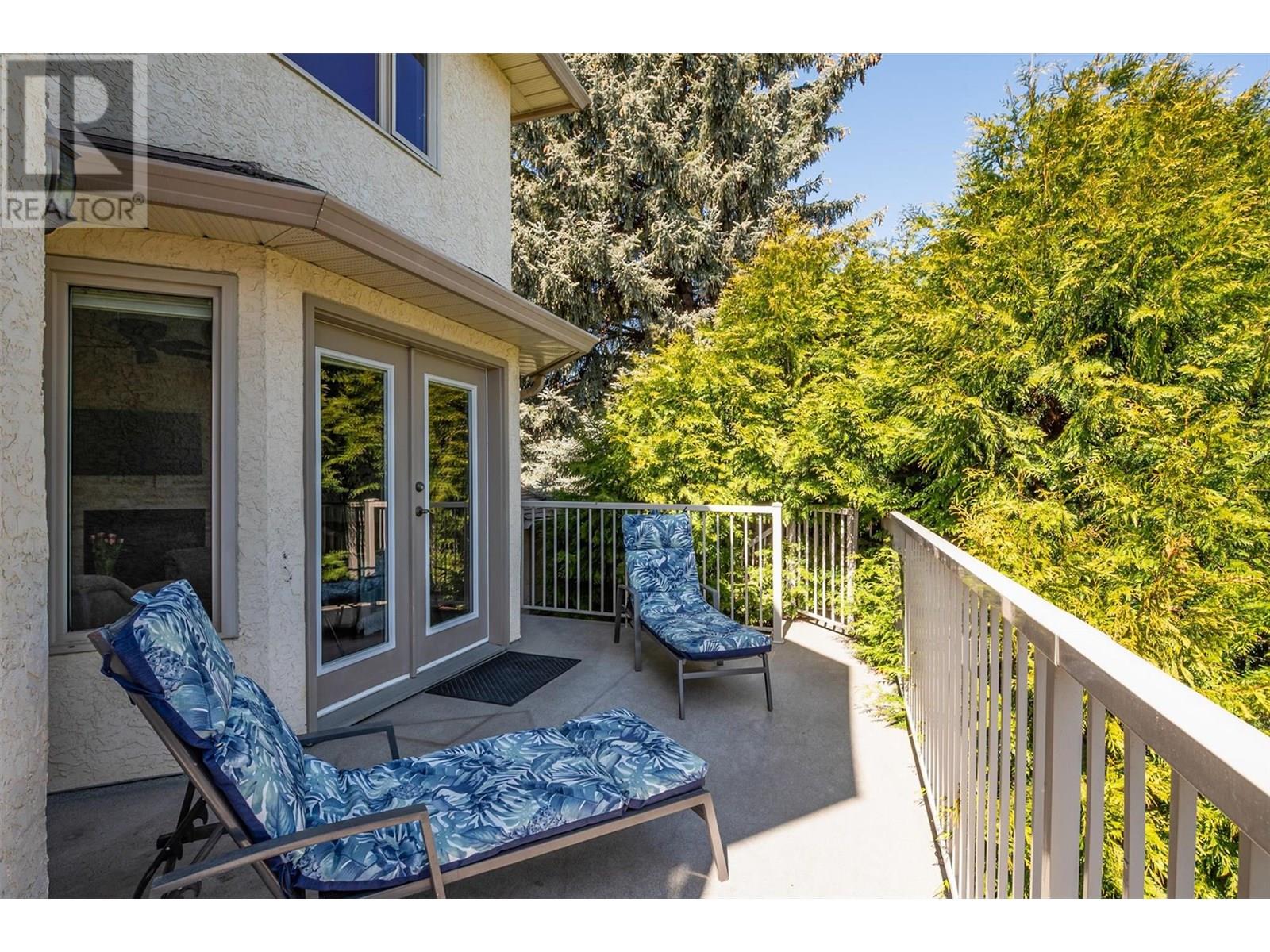  2341 Thacker Drive, West Kelowna