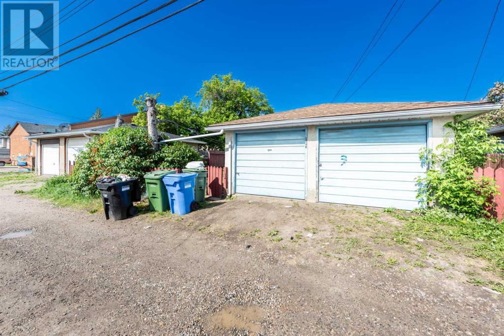 Single Family House Bi-level for Sale in   Street SE Forest Lawn Calgary 