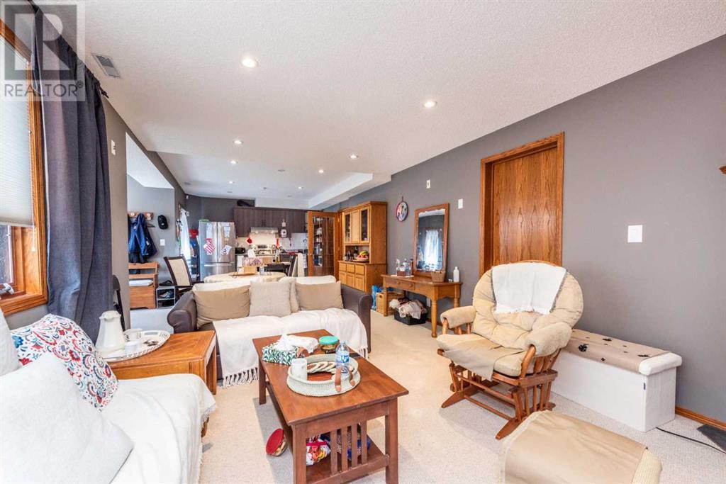 Single Family House for Sale in  Hawktree Circle NW Hawkwood Calgary 