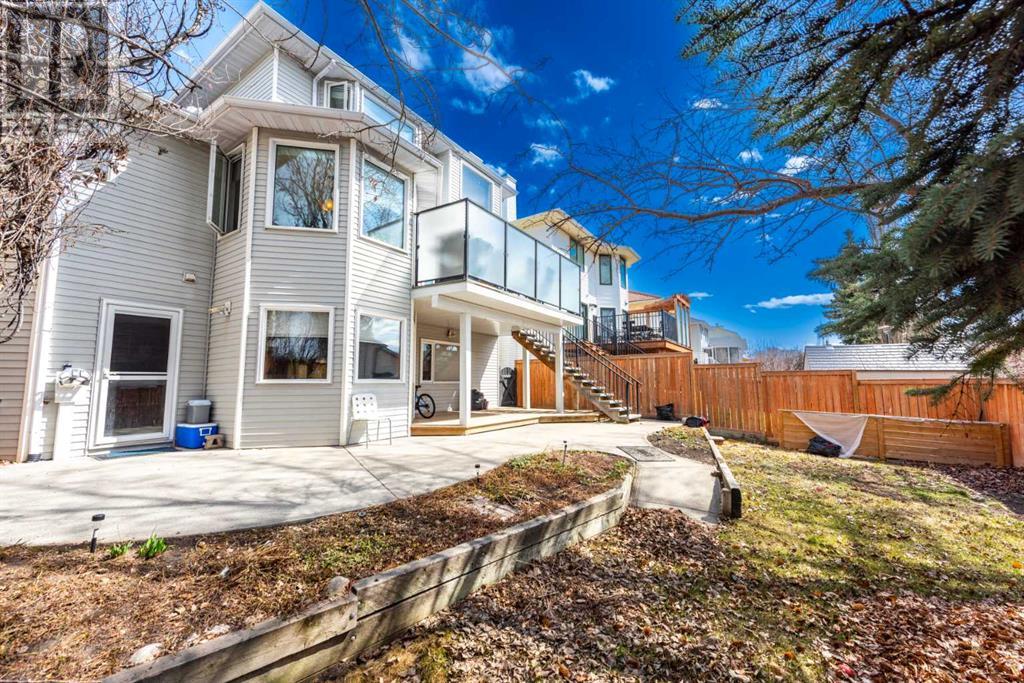 Single Family House for Sale in  Hawktree Circle NW Hawkwood Calgary 