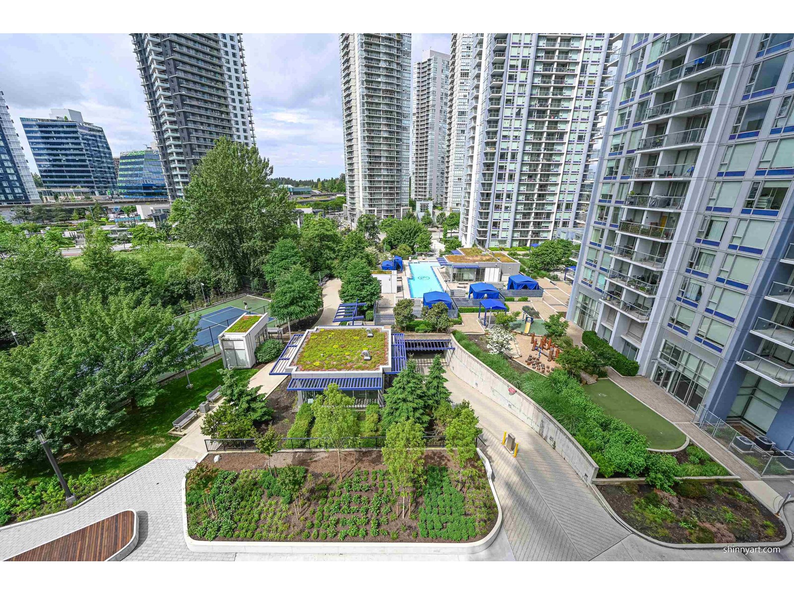 Photo 37 of 708 13768 100 Avenue, Surrey BC