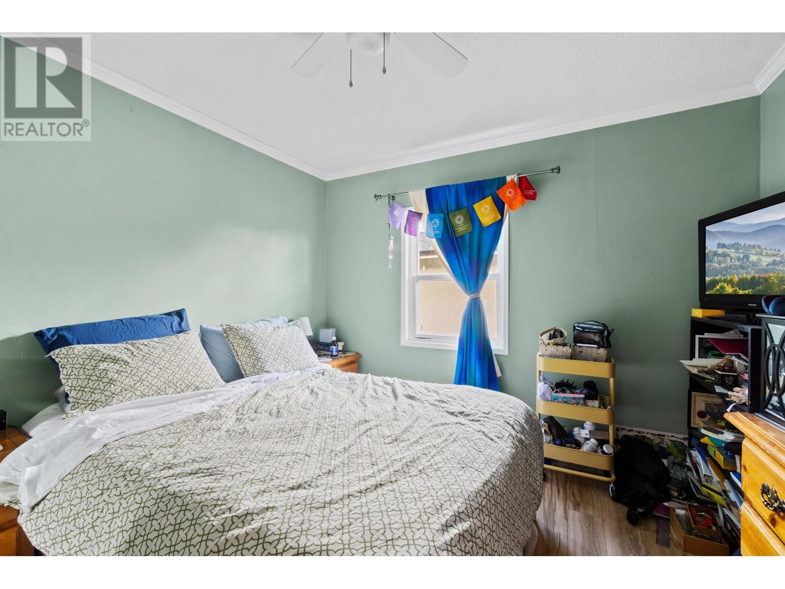 Photo 9 of 570 Colby Street, New Westminster BC
