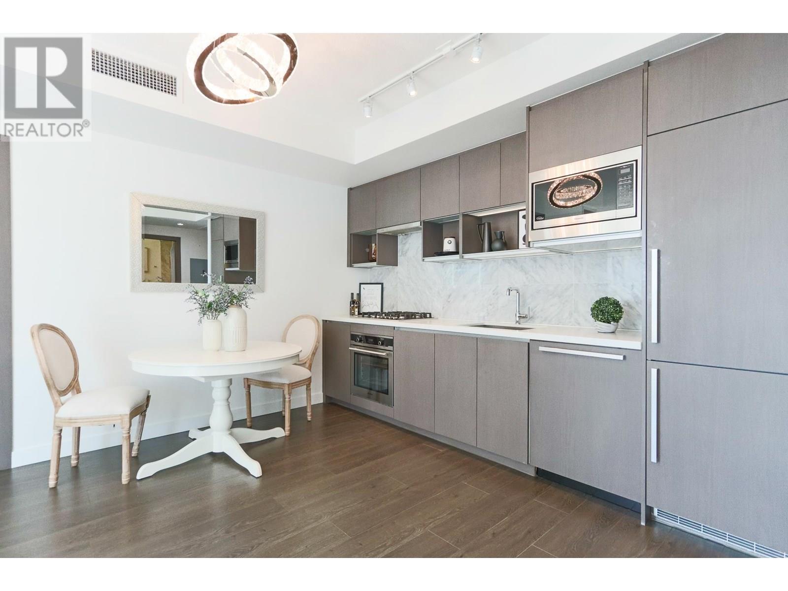 Photo 10 of 1507 68 Smithe Street, Vancouver BC