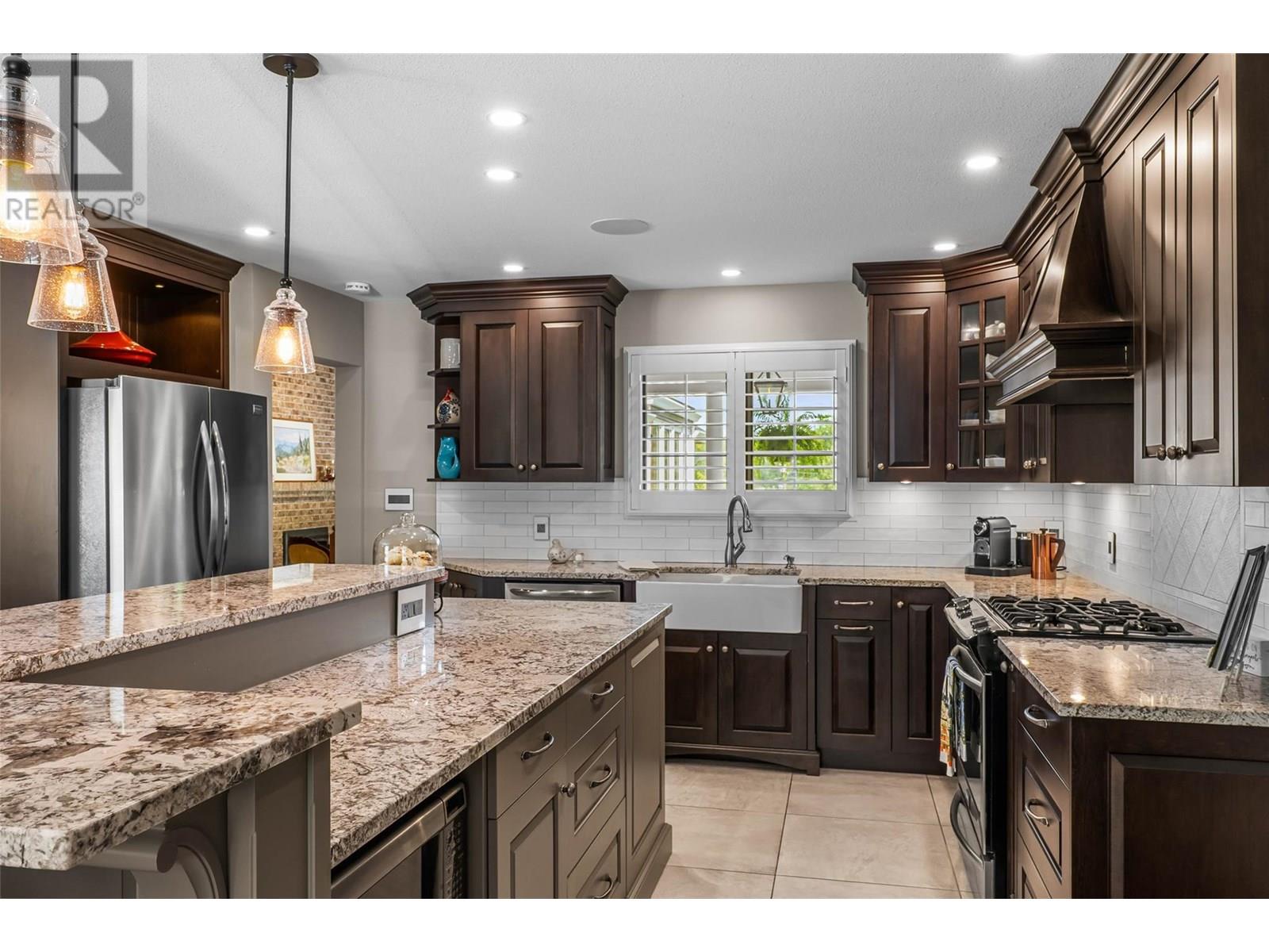 Photo 15 of 6450 Meadowland Crescent S, Kamloops BC