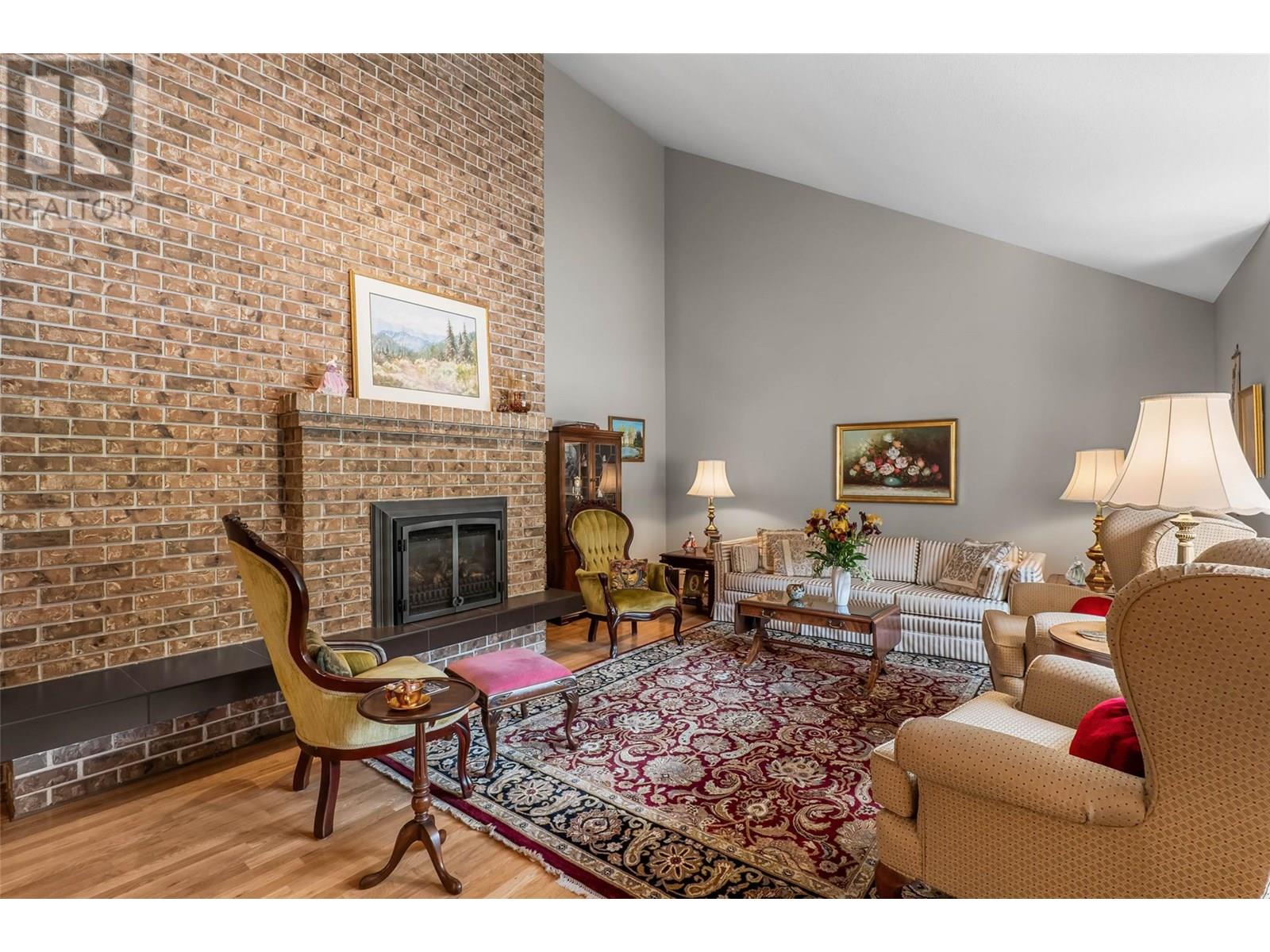 Photo 8 of 6450 Meadowland Crescent S, Kamloops BC