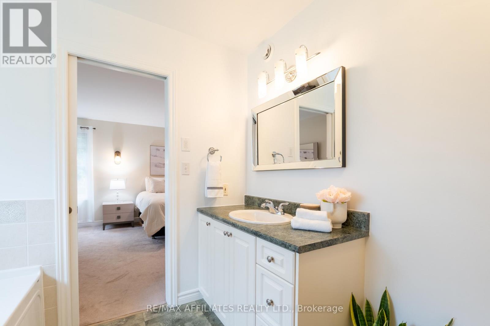 Photo 29 of 2551 Old Red Road, Elizabethtownkitley ON