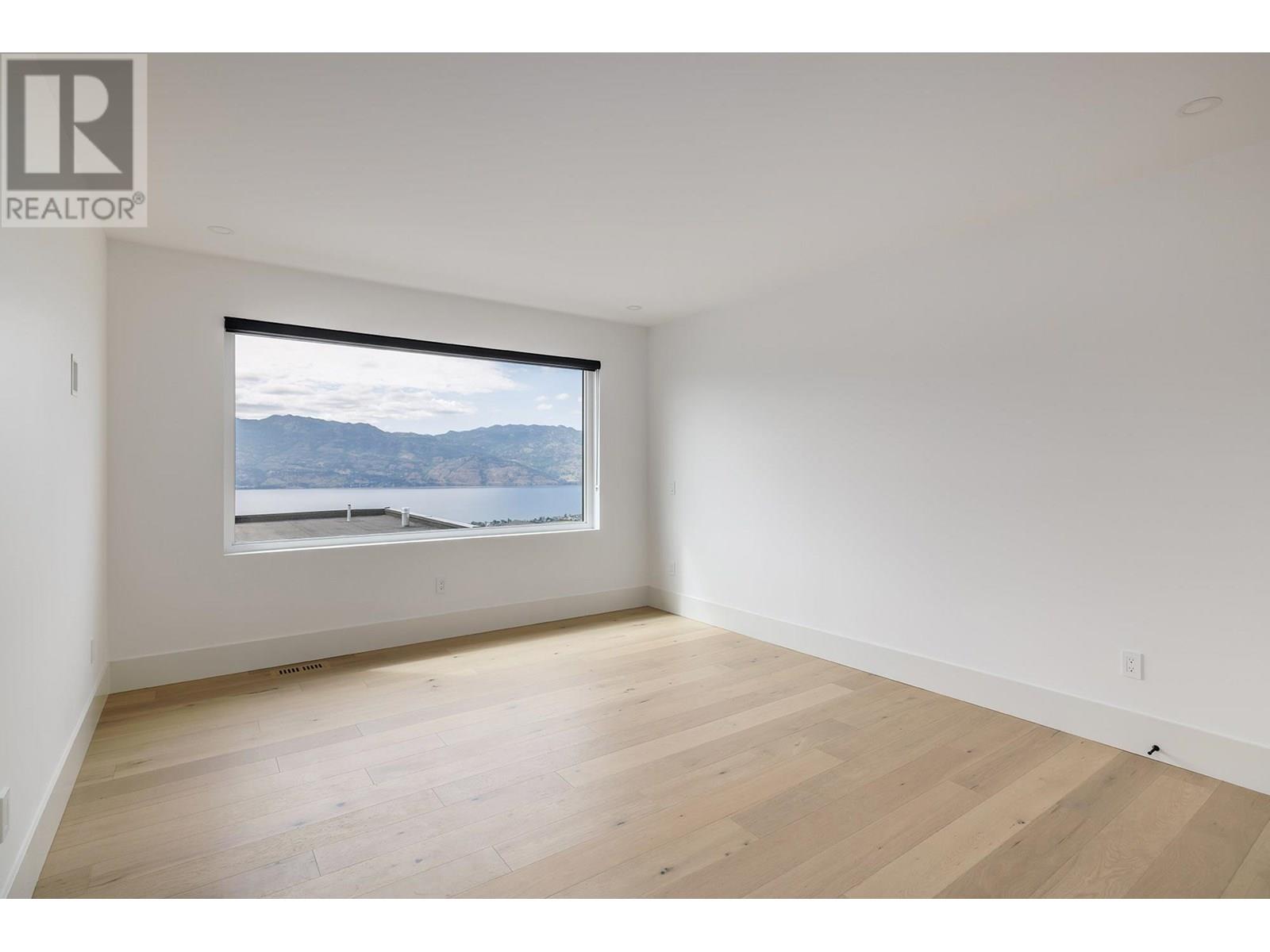  1392 Vineyard Drive, West Kelowna