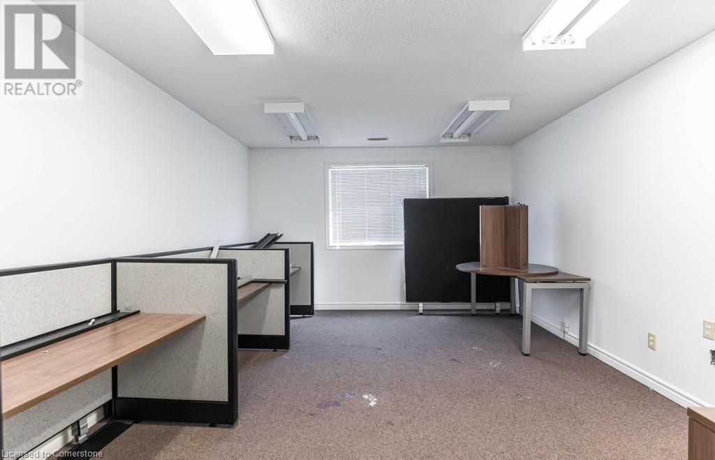 Photo 22 of 923 Brant Street Unit 4, Burlington ON