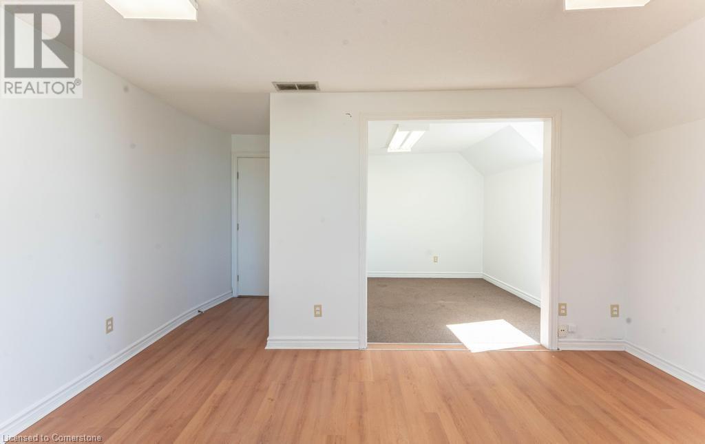 Photo 24 of 923 Brant Street Unit 4, Burlington ON