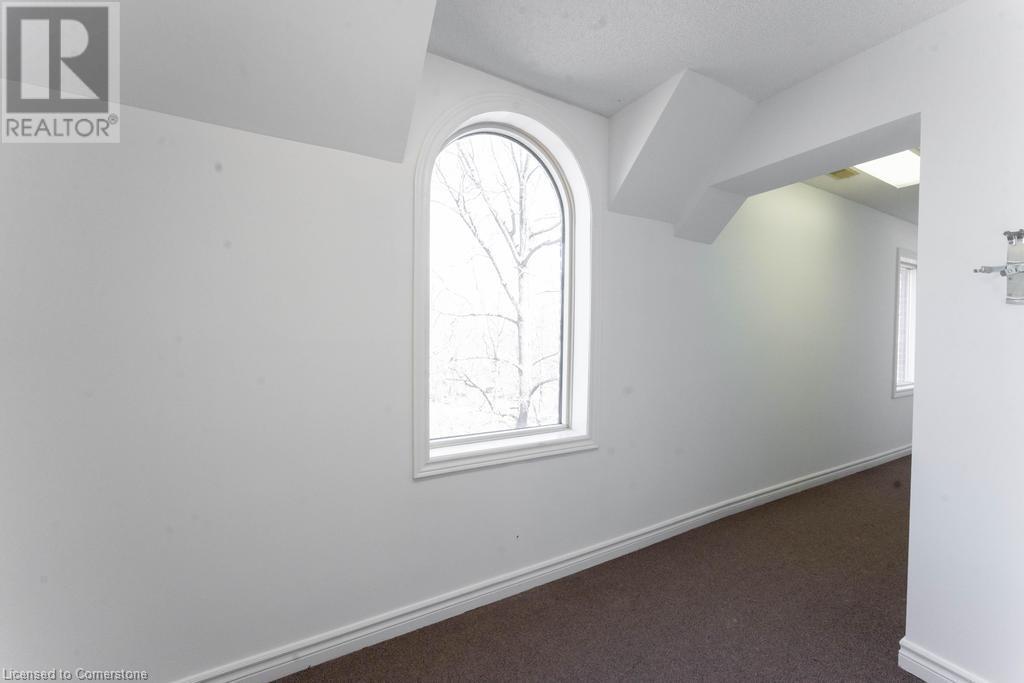 Photo 11 of 923 Brant Street Unit 2, Burlington ON