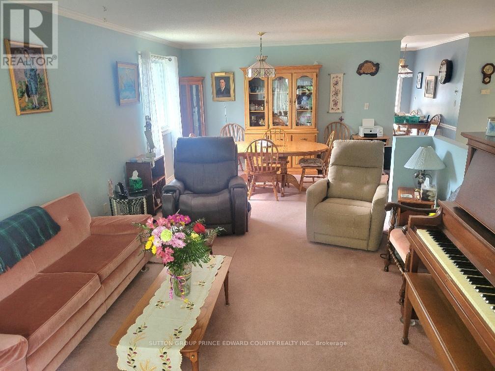 Photo 7 of 100 Selena Avenue, Belleville ON