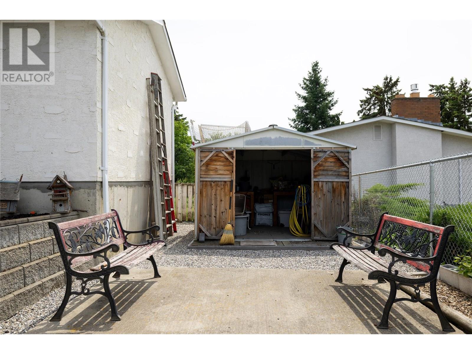 Photo 31 of 3102 13 Street, Vernon BC
