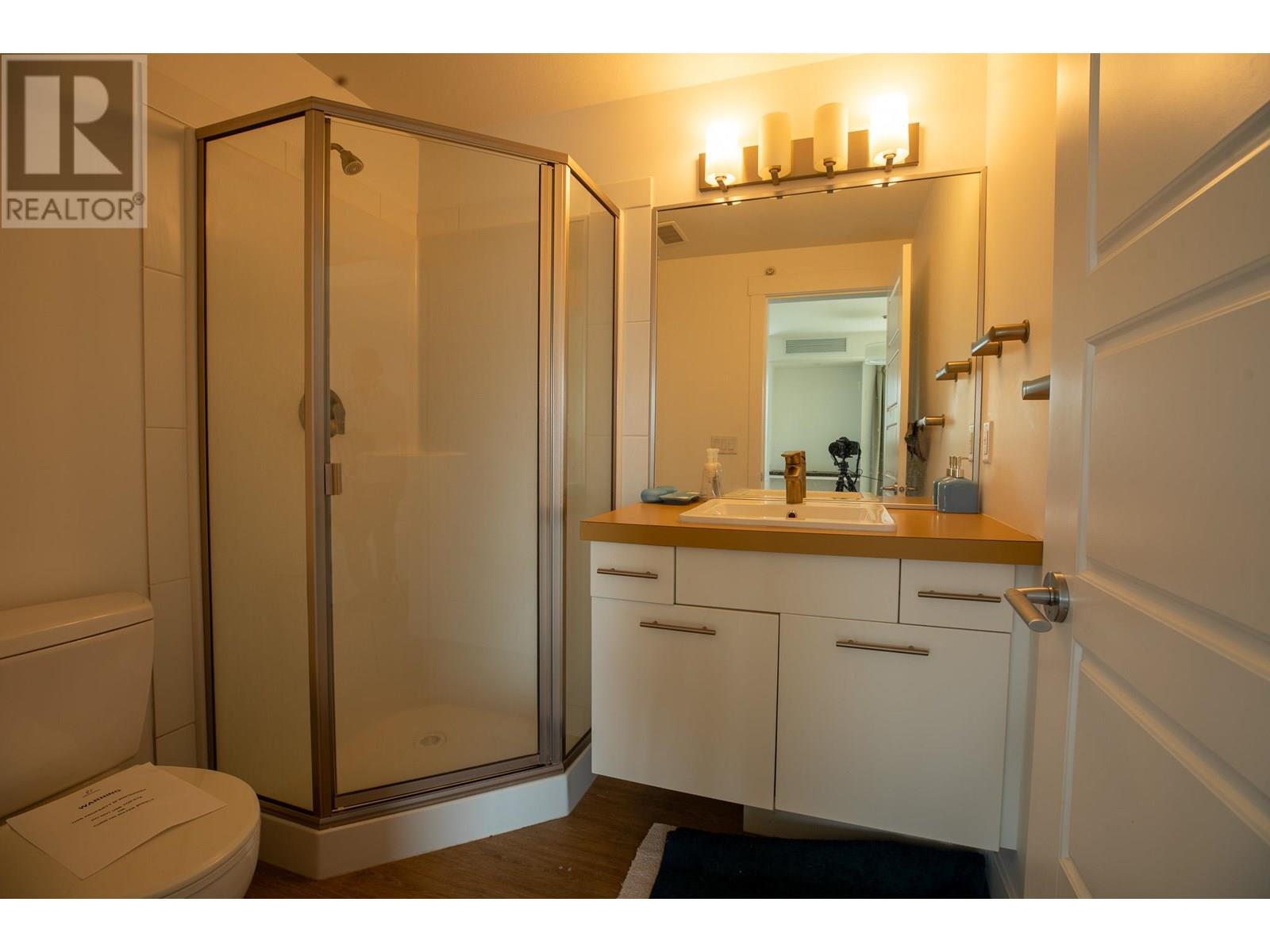 307 985 Academy Way, Kelowna