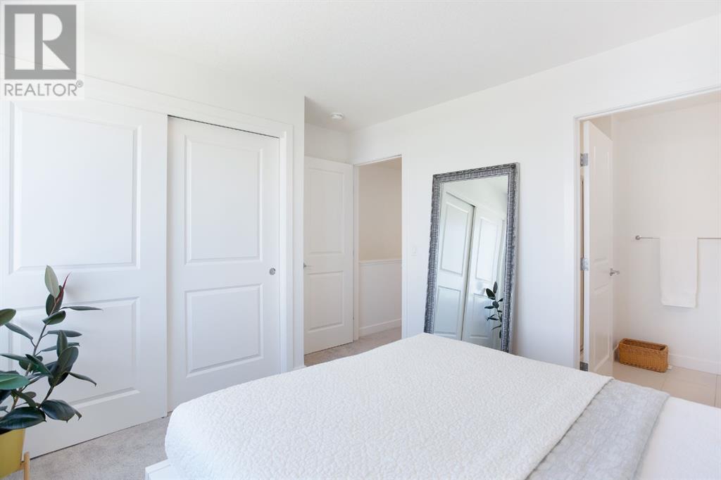 Single Family House for Sale in   Avenue SE Belvedere Calgary 