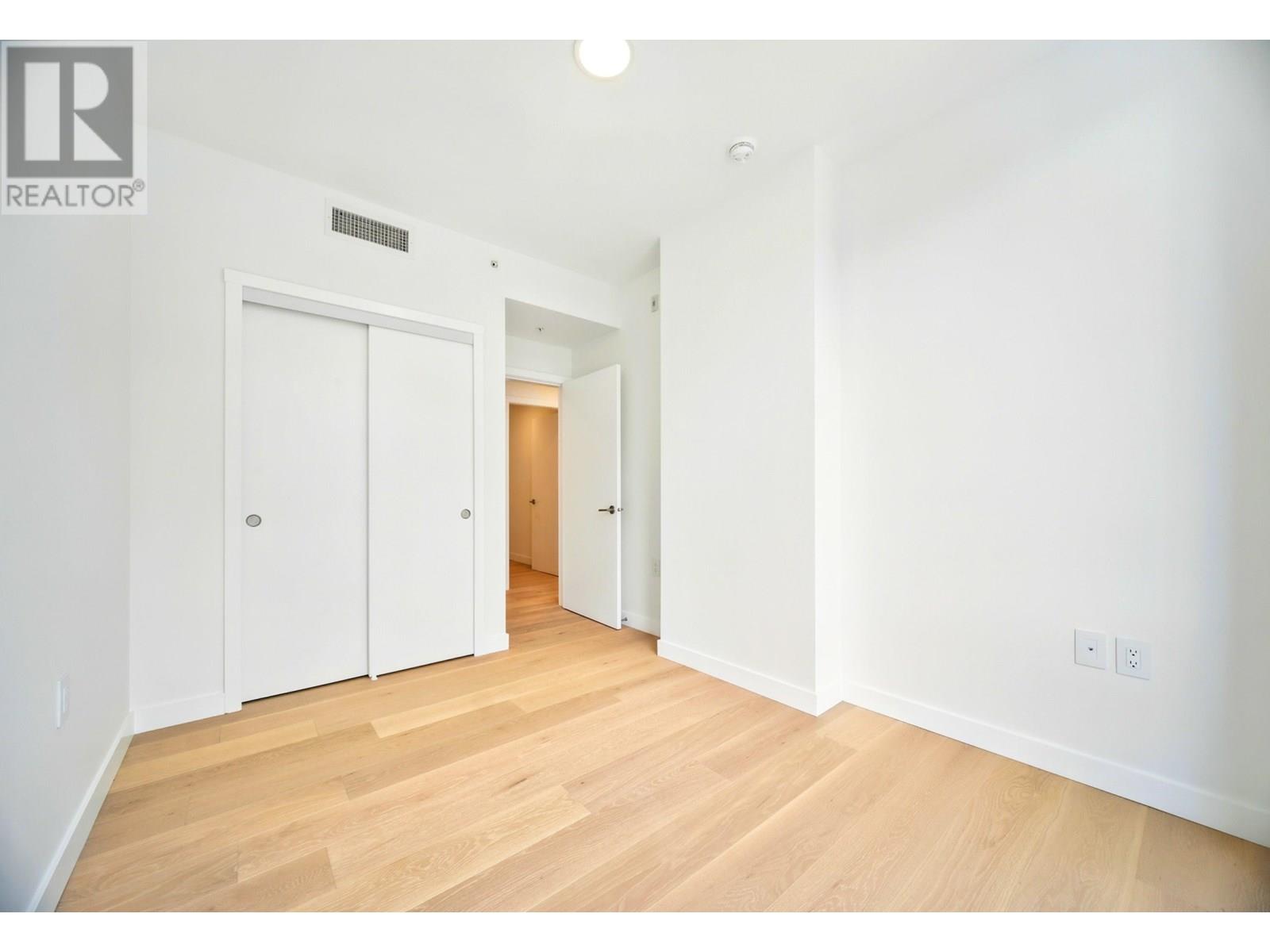 Photo 32 of 315 5212 Cambie Street, Vancouver BC