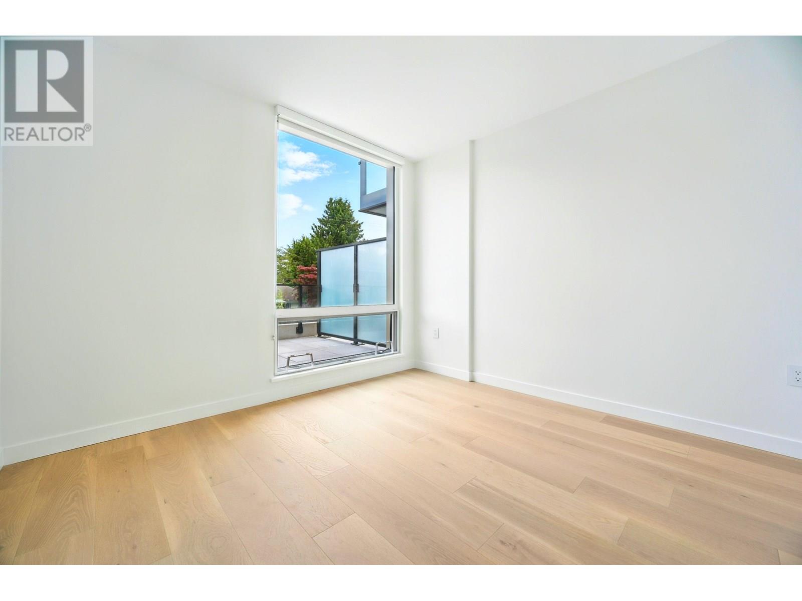 Photo 14 of 315 5212 Cambie Street, Vancouver BC