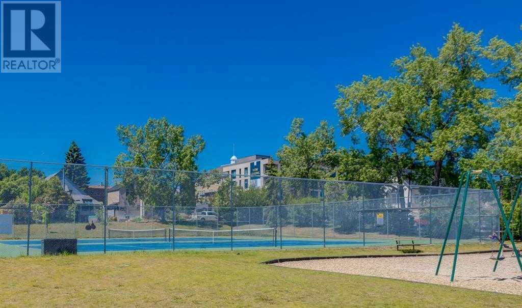 Single Family House for Sale in    Avenue SW South Calgary Calgary 