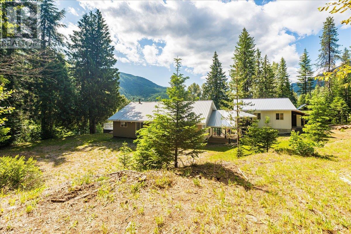 5270 Callbeck Road, Nelson