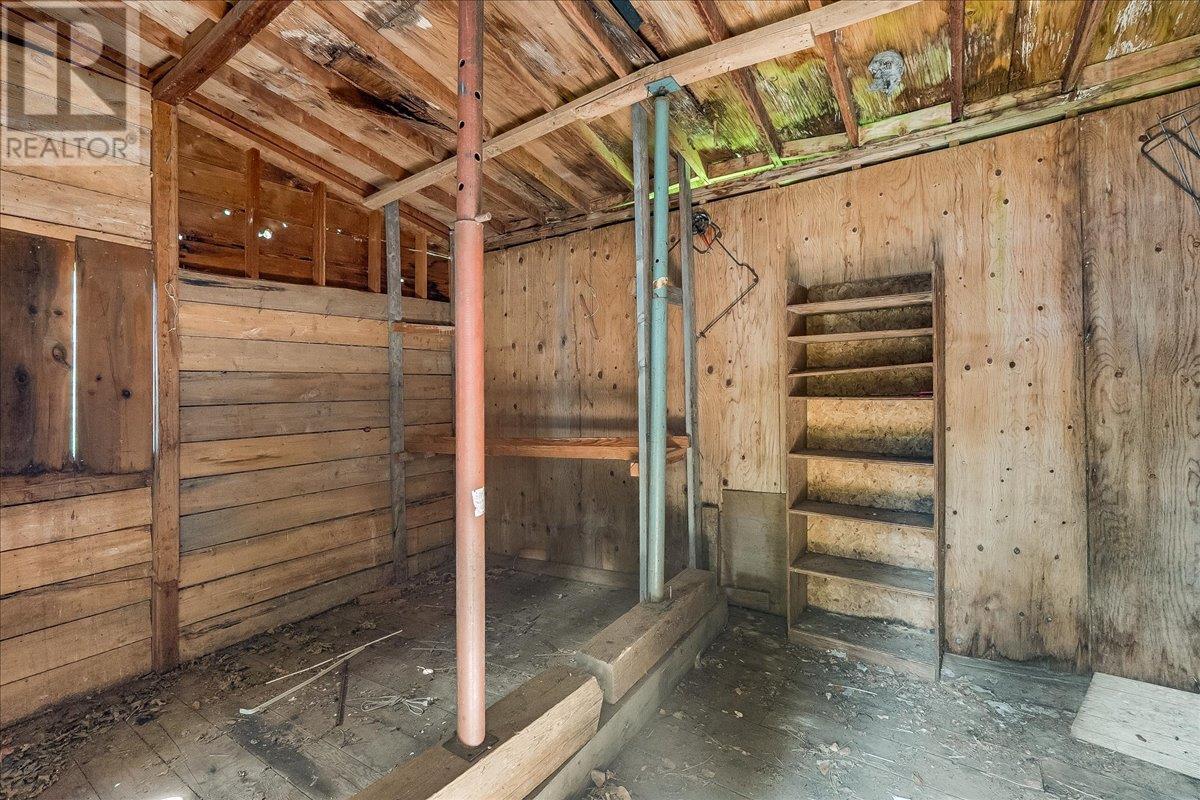 5270 Callbeck Road, Nelson