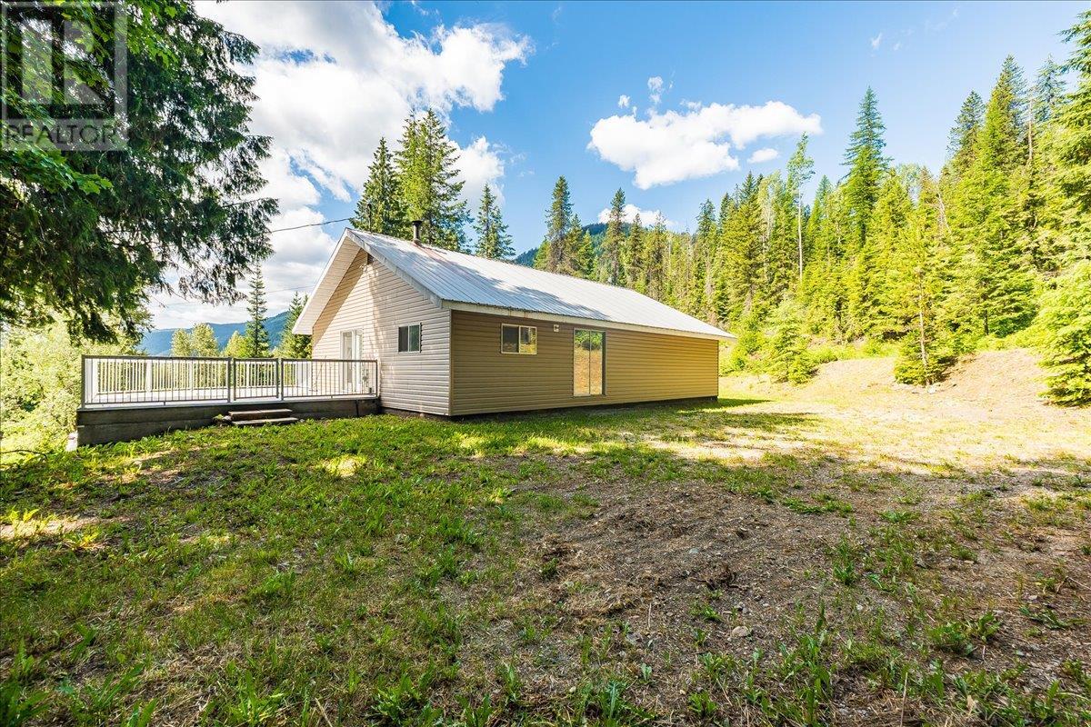 5270 Callbeck Road, Nelson