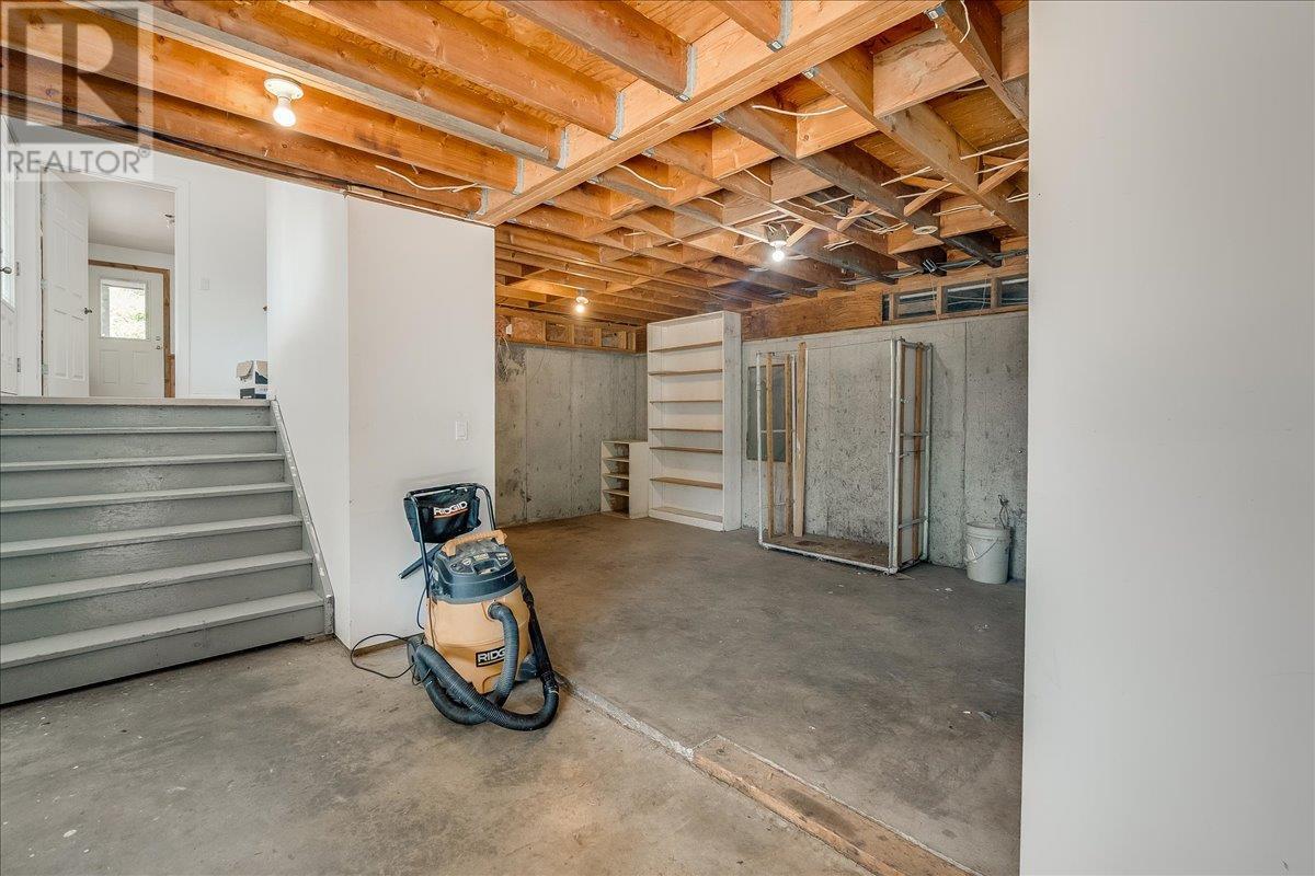 5270 Callbeck Road, Nelson