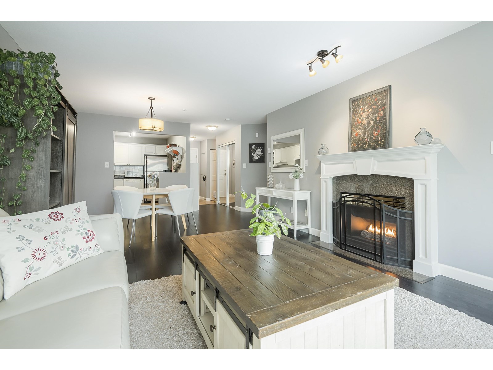 Photo 9 of 209 9018 208 Street, Langley BC