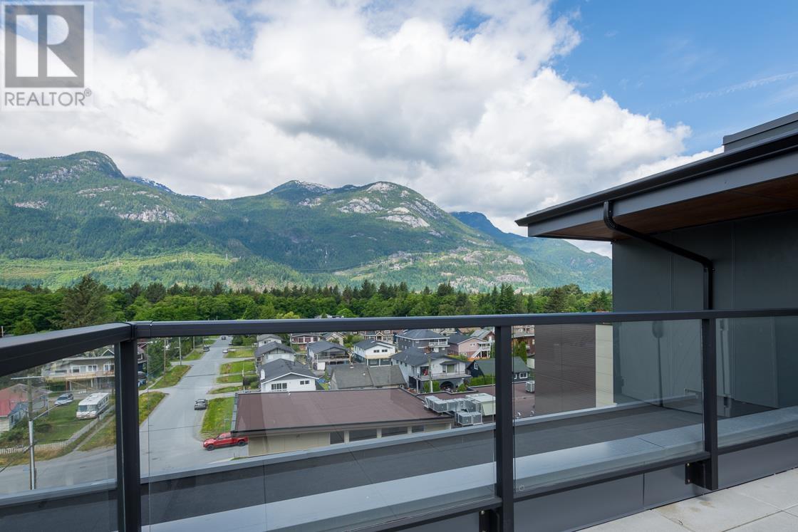 405 38013 THIRD AVENUE, Squamish real estate listing R2993376