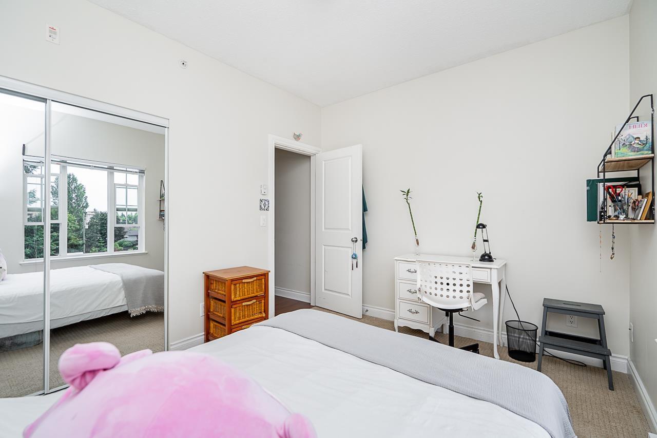 Photo 21 of 408 20286 53 A Avenue, Langley BC
