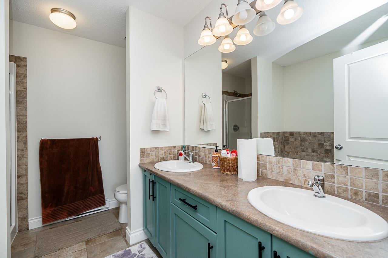 Photo 17 of 408 20286 53 A Avenue, Langley BC