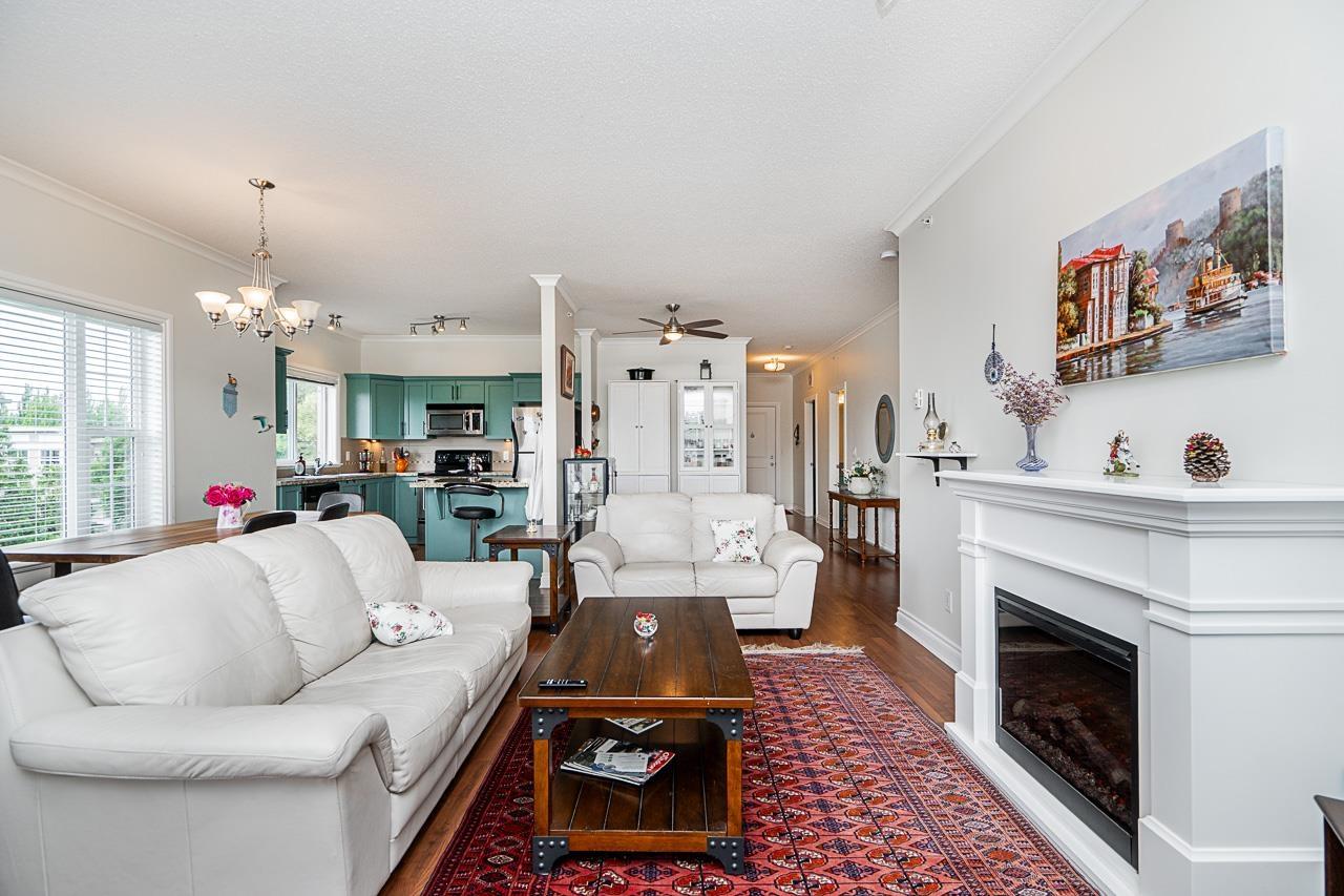 Photo 6 of 408 20286 53 A Avenue, Langley BC