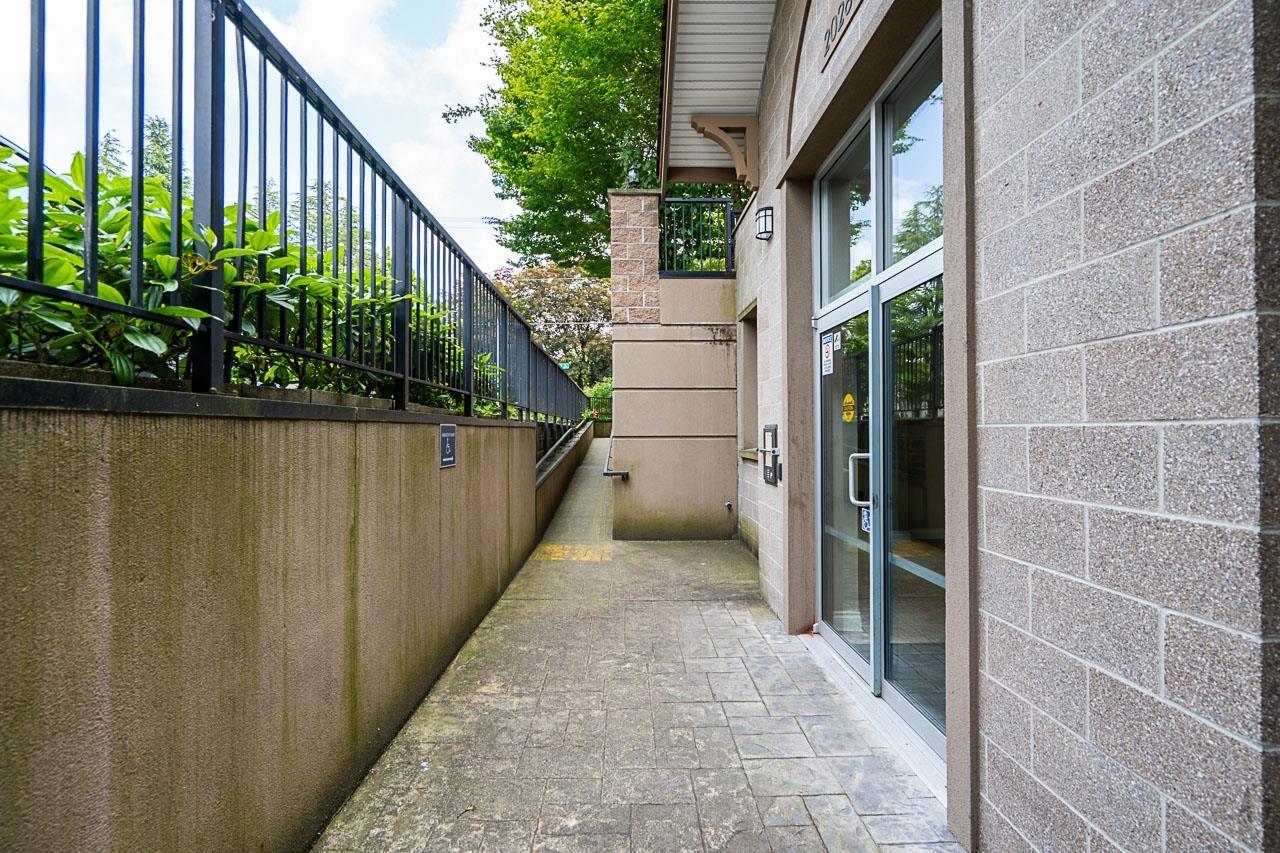Photo 37 of 408 20286 53 A Avenue, Langley BC