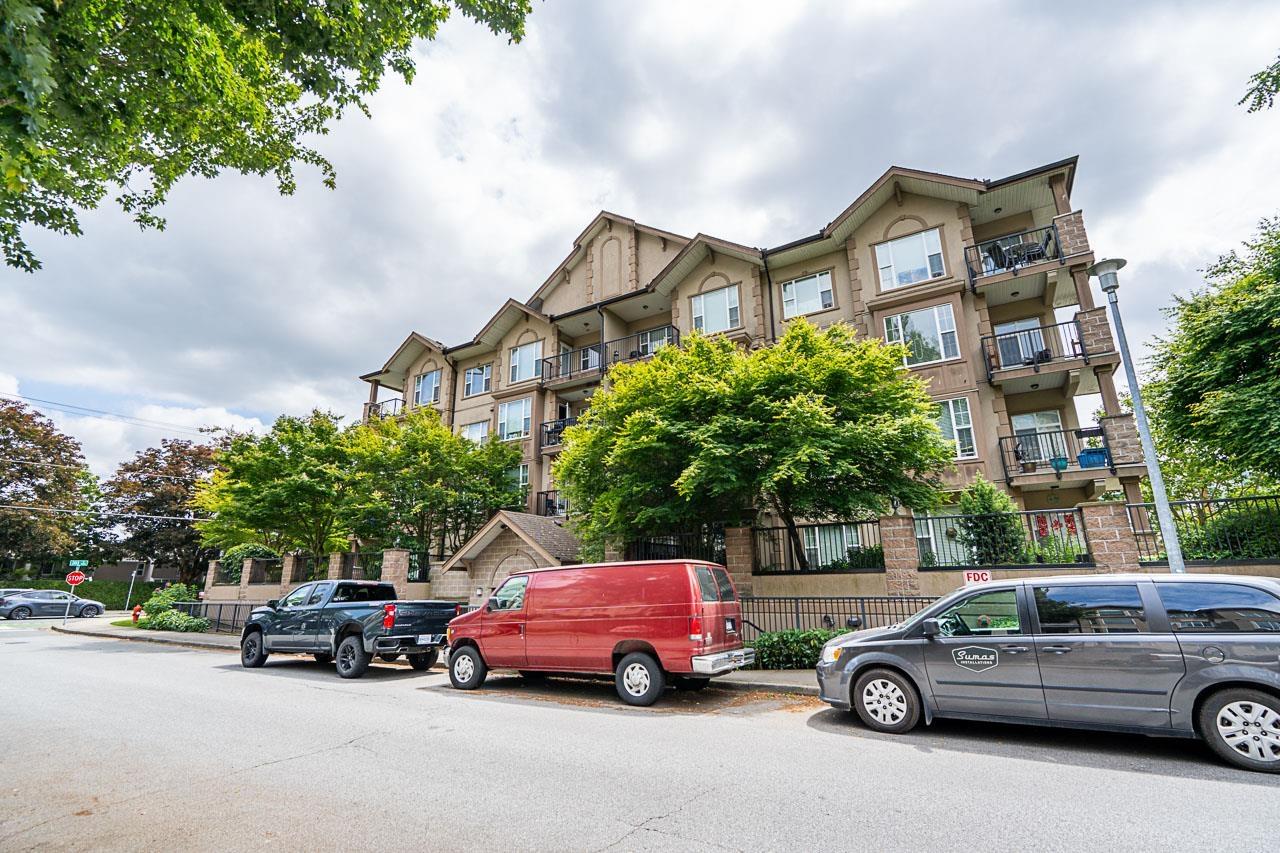 Photo 34 of 408 20286 53 A Avenue, Langley BC