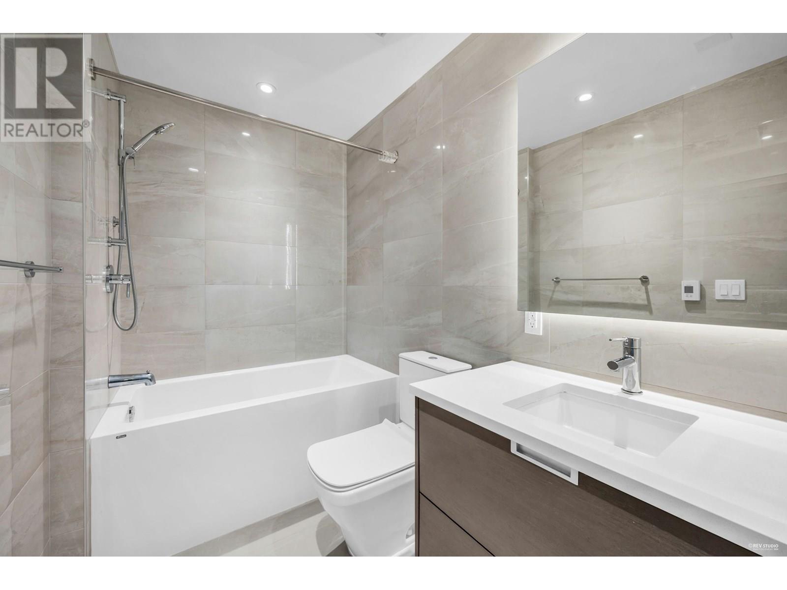 Photo 33 of 407 6328 Cambie Street, Vancouver BC