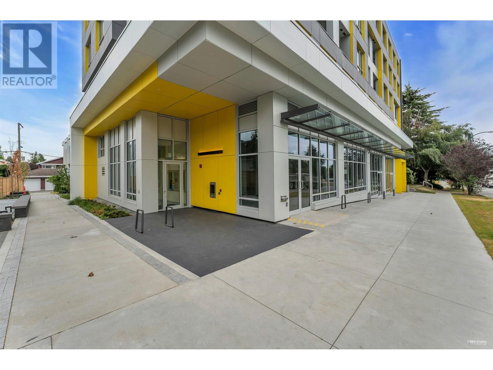 Photo 10 of 407 6328 Cambie Street, Vancouver BC