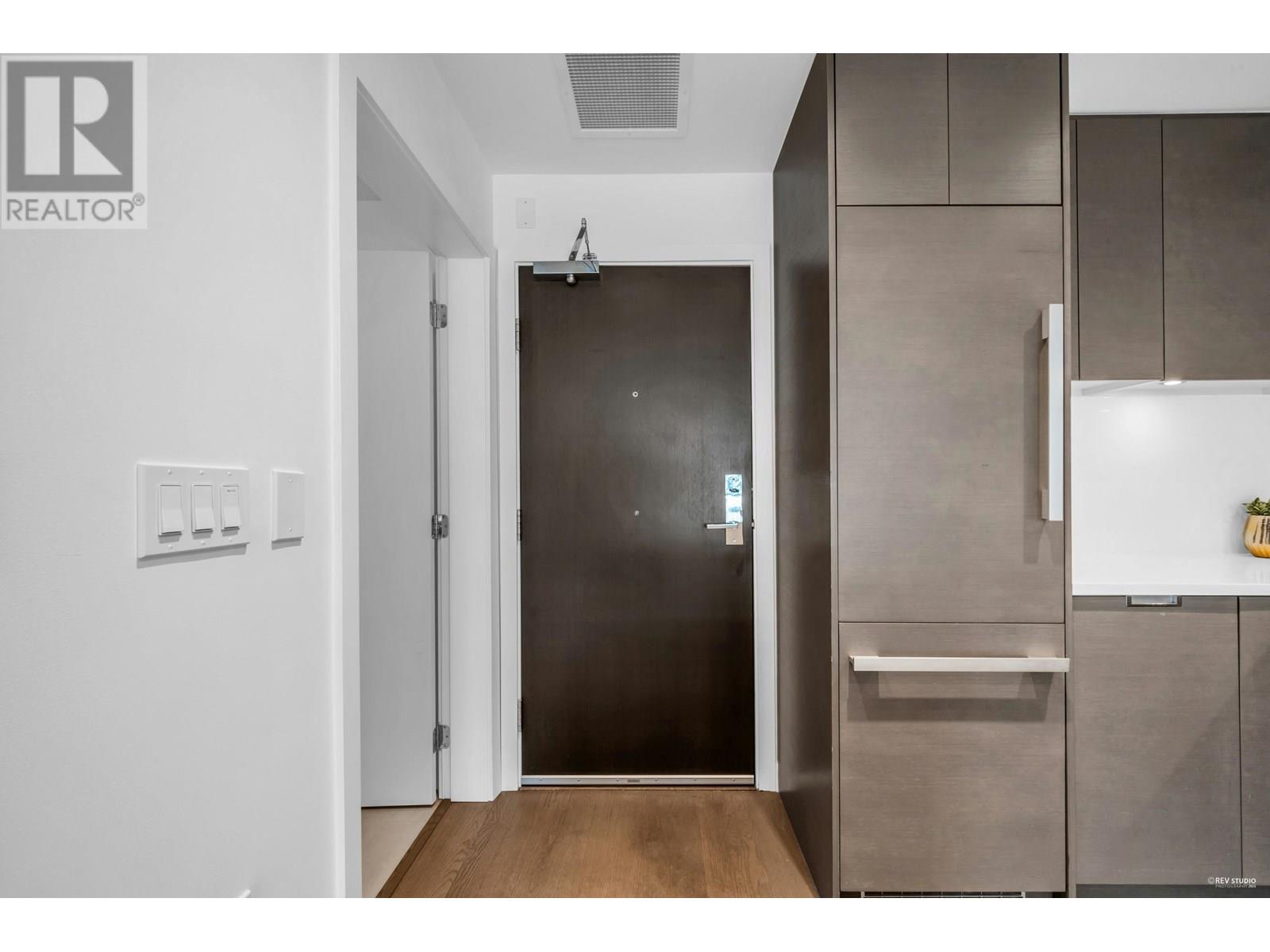 Photo 29 of 407 6328 Cambie Street, Vancouver BC