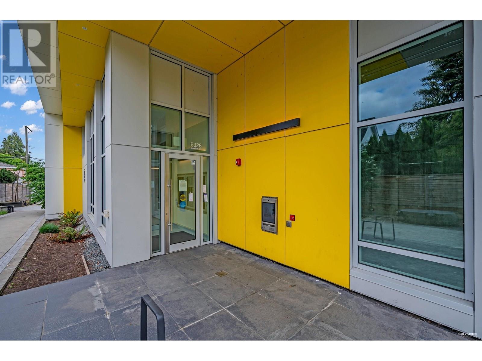 Photo 3 of 407 6328 Cambie Street, Vancouver BC