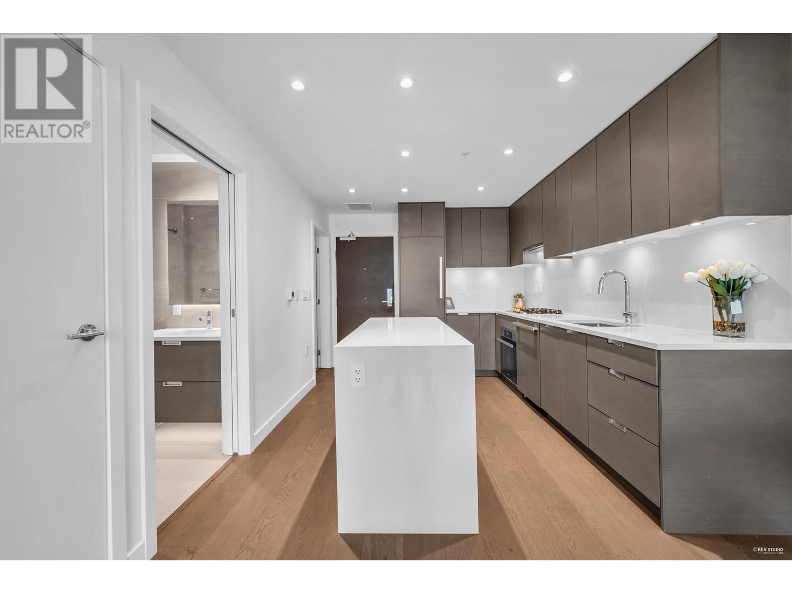 Photo 27 of 407 6328 Cambie Street, Vancouver BC