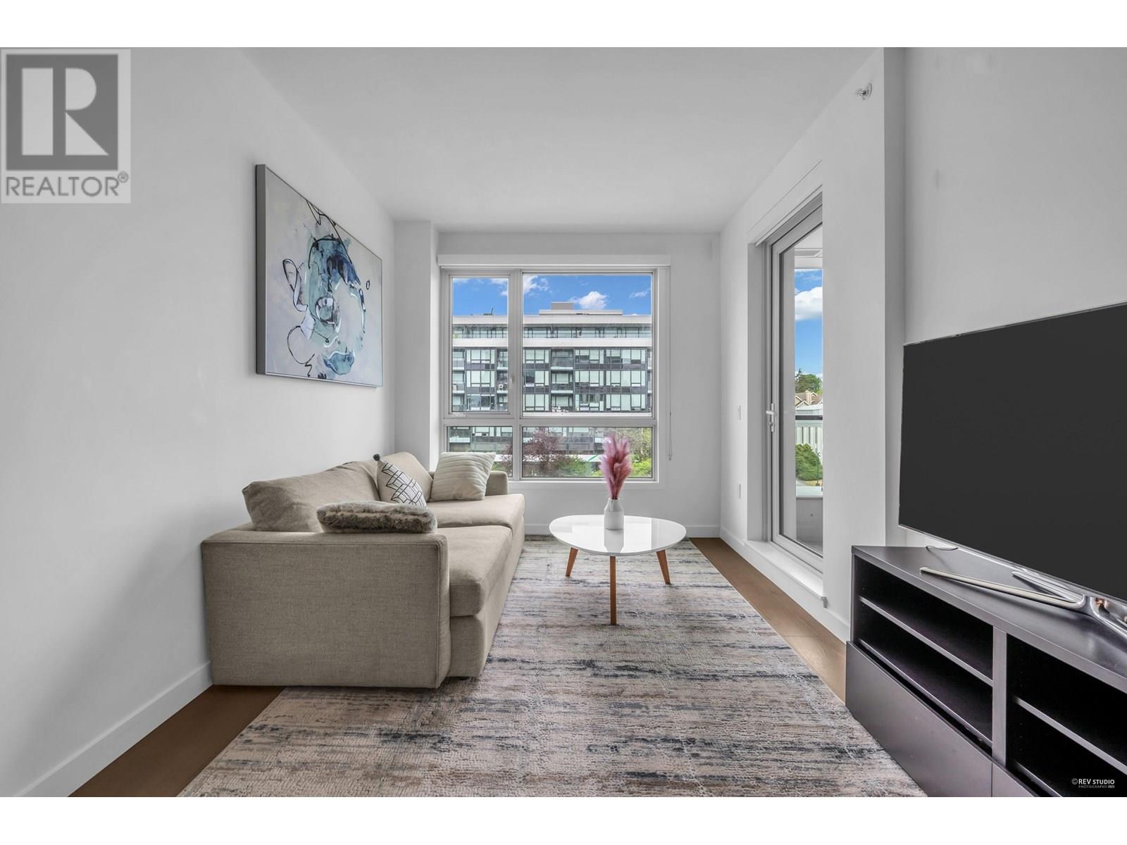 Photo 7 of 407 6328 Cambie Street, Vancouver BC