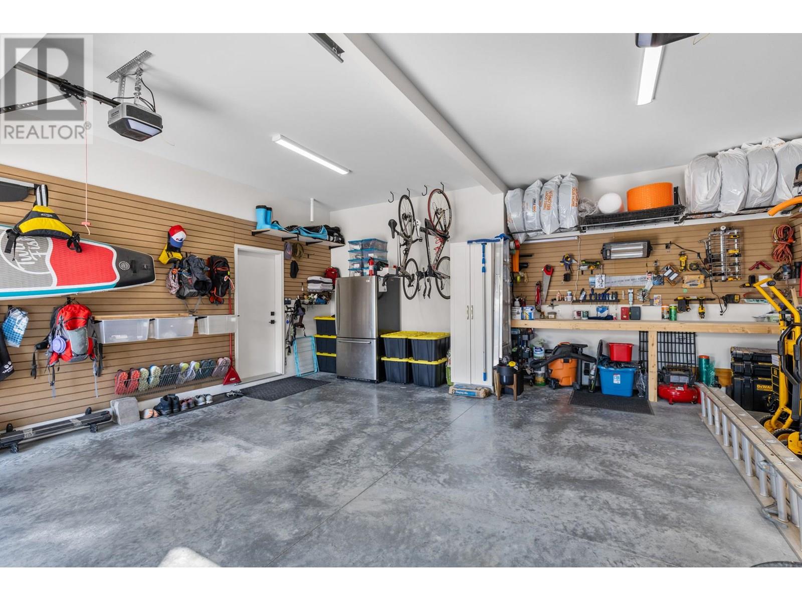 22 830 Westview Way, West Kelowna