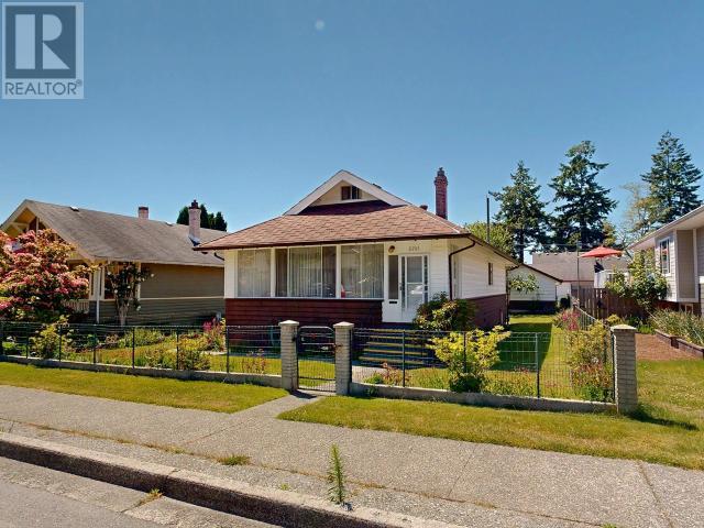 5751 MAPLE AVE, Powell River