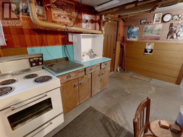 5751 MAPLE AVE, Powell River