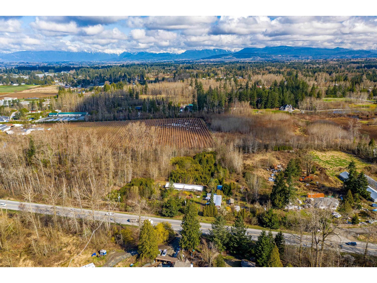 Photo 6 of 24183 Fraser Highway, Langley BC