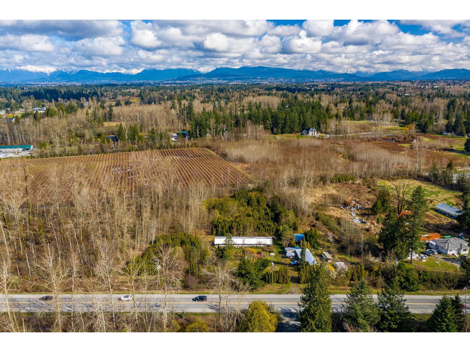 Photo 17 of 24183 Fraser Highway, Langley BC