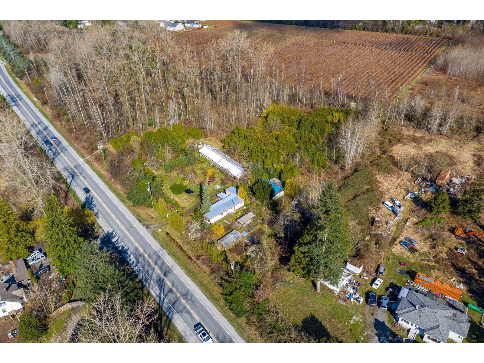 Photo 11 of 24183 Fraser Highway, Langley BC