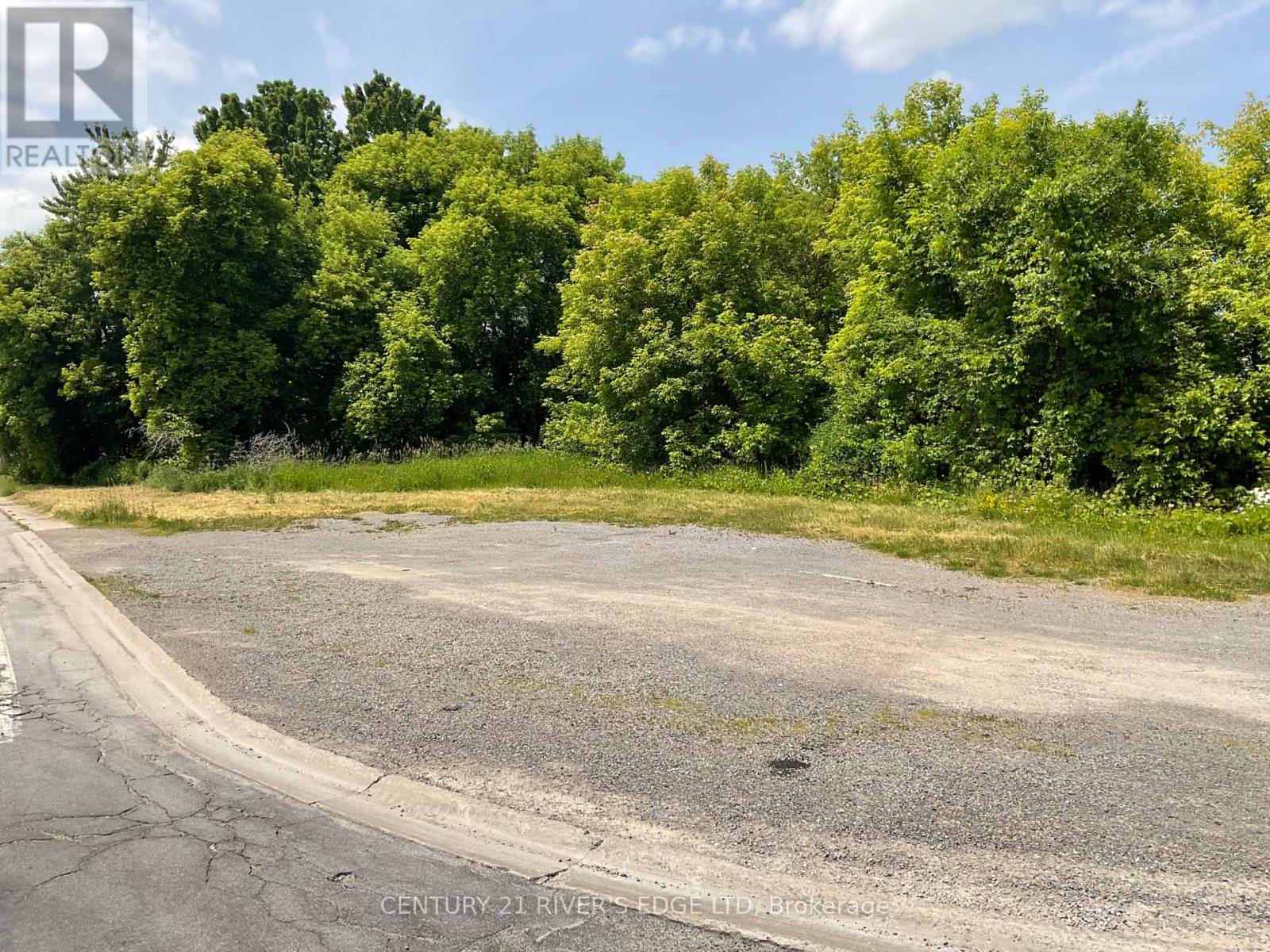 Photo 8 of 354 County Rd 16 Road, Elizabethtownkitley ON