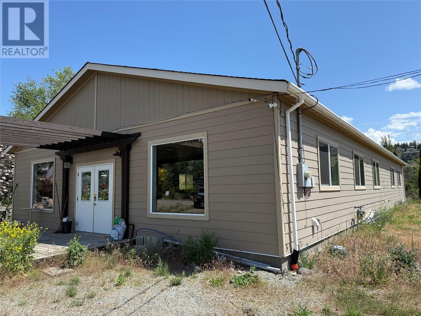  1605 Garner Road, Kelowna