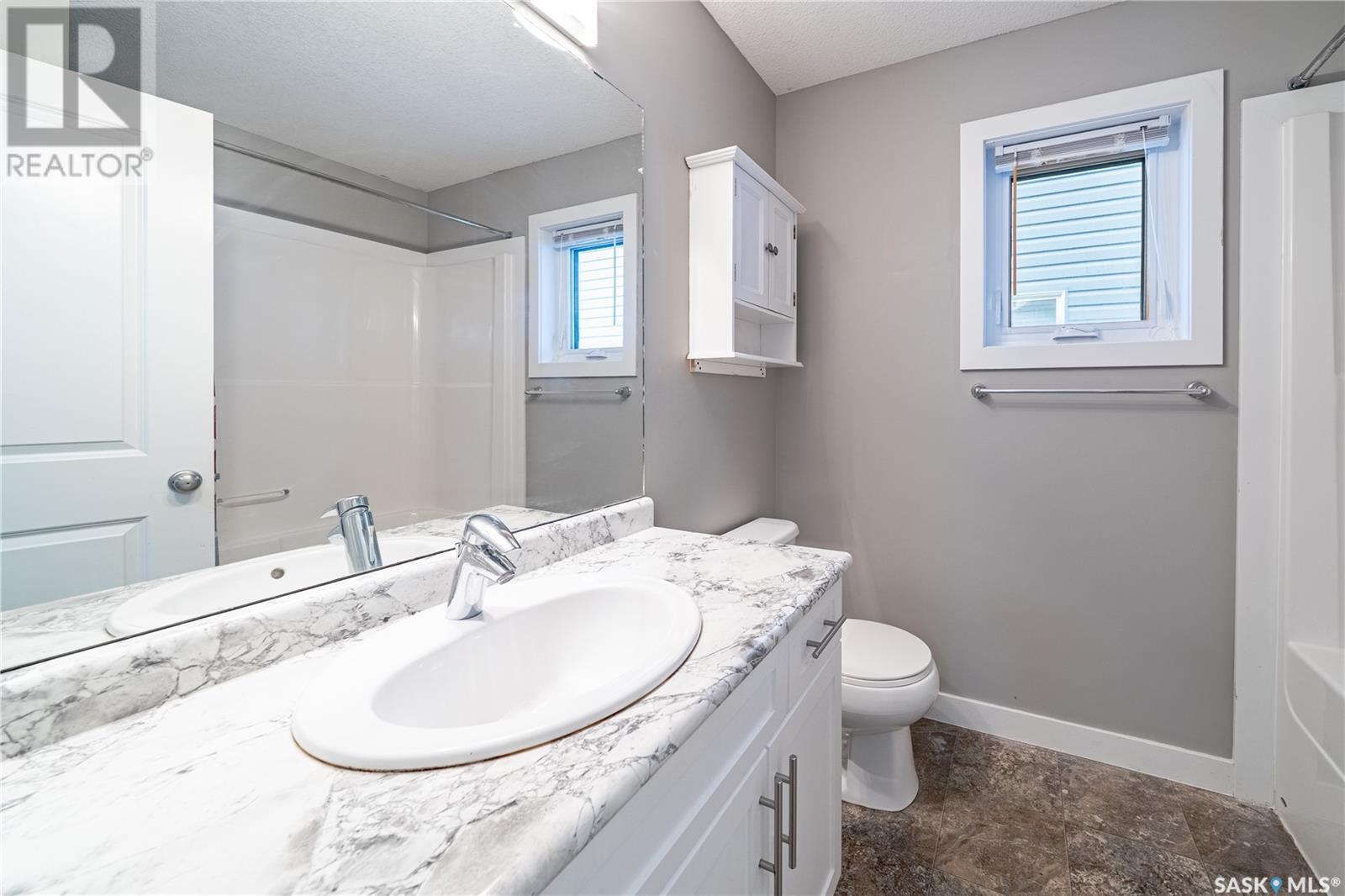 Photo 19 of 5128 Aerial Crescent, Regina SK